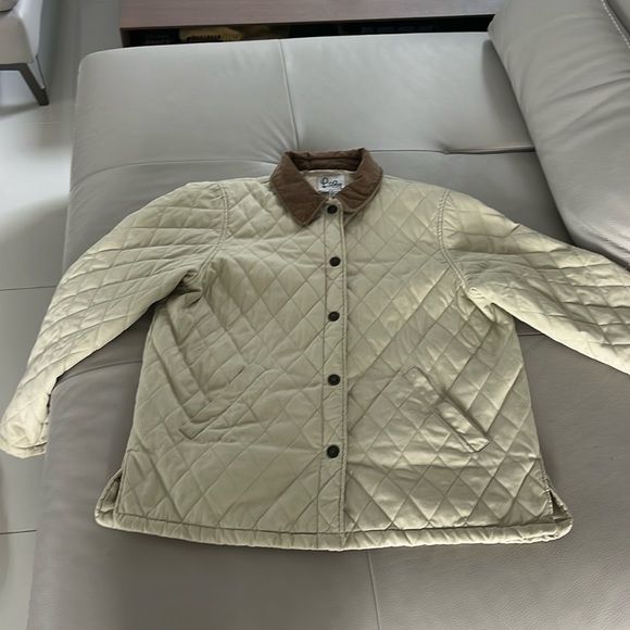 Lilly Pulitzer Jackets & Blazers - Lilly Pulitzer beige quilted jacket Size Medium M